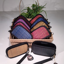 Mini Pochettes with Detachable Wristlet!