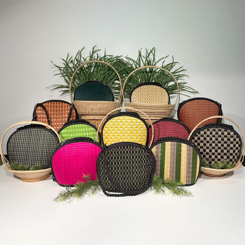 Full Size Clamshell - 8 PC BOC Select Assortment