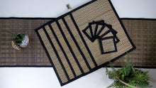 Table Runner 76"