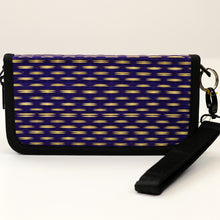 11-10i8 Cellphone Wallet Case with Wristlet