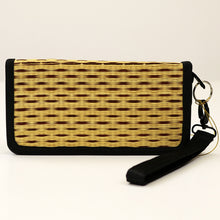 11-10i8 Cellphone Wallet Case with Wristlet