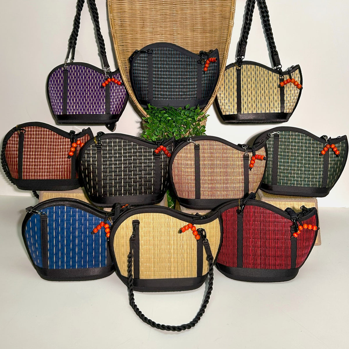 Kiri Wave Medium - 8 PC BOC Select Assortment