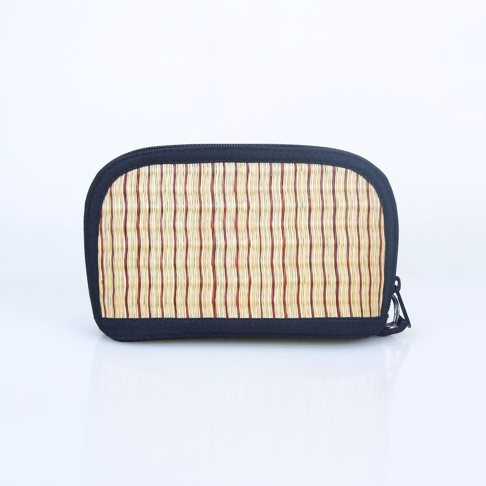 Mini Pochettes with Detachable Wristlet!