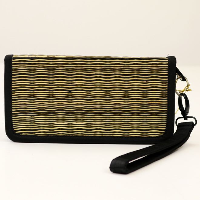 11-10i8 Cellphone Wallet Case with Wristlet