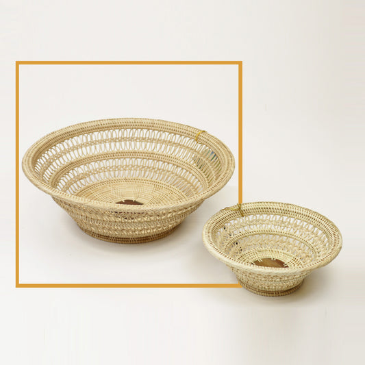 Decorative Fruit Basket/Bowl with Palm Leaf Center - Large 2-3W
