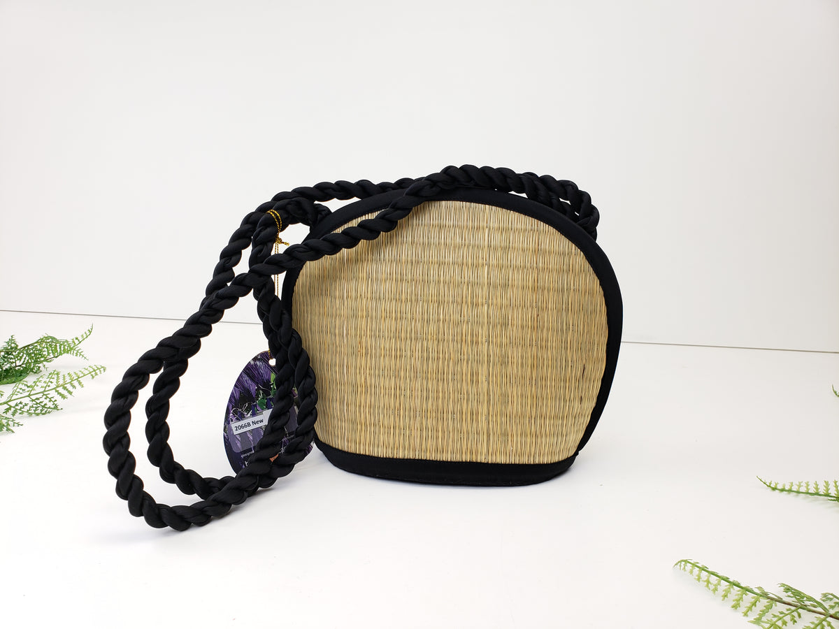 Smallish Intro Purse