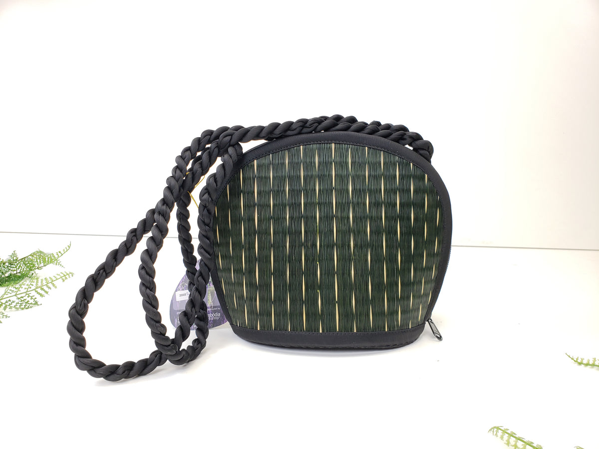 Smallish Intro Purse