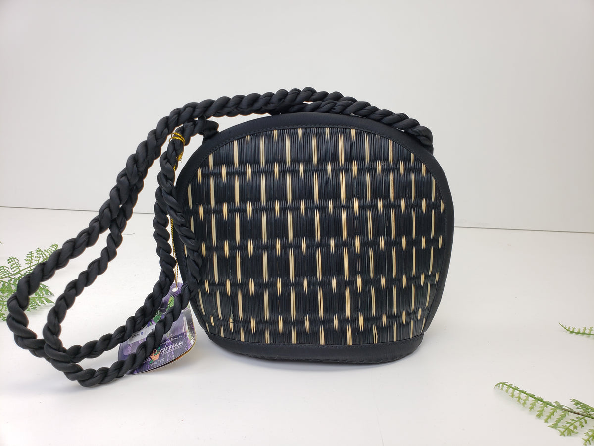 Smallish Intro Purse