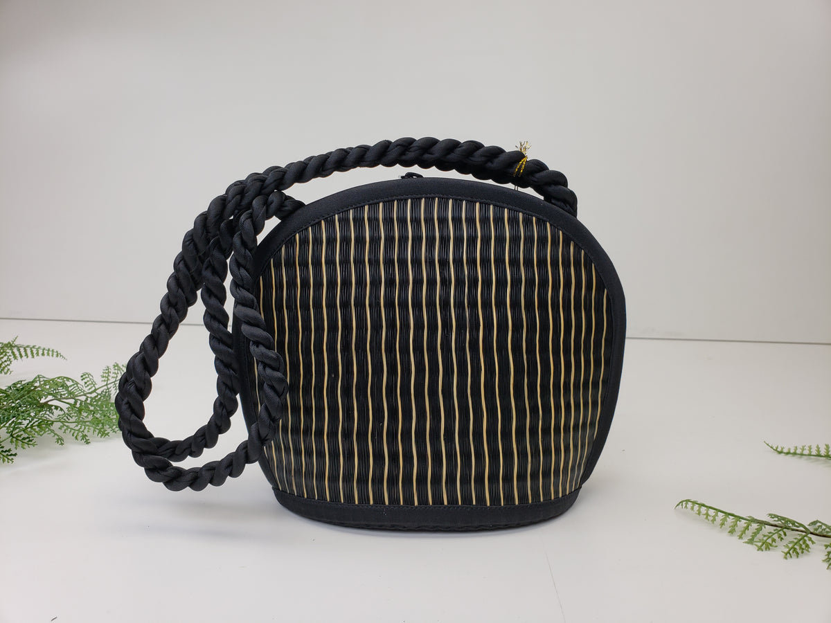 Smallish Intro Purse