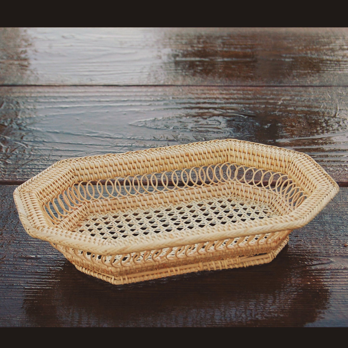 Open Cross Weave Tray - Small 3-4S